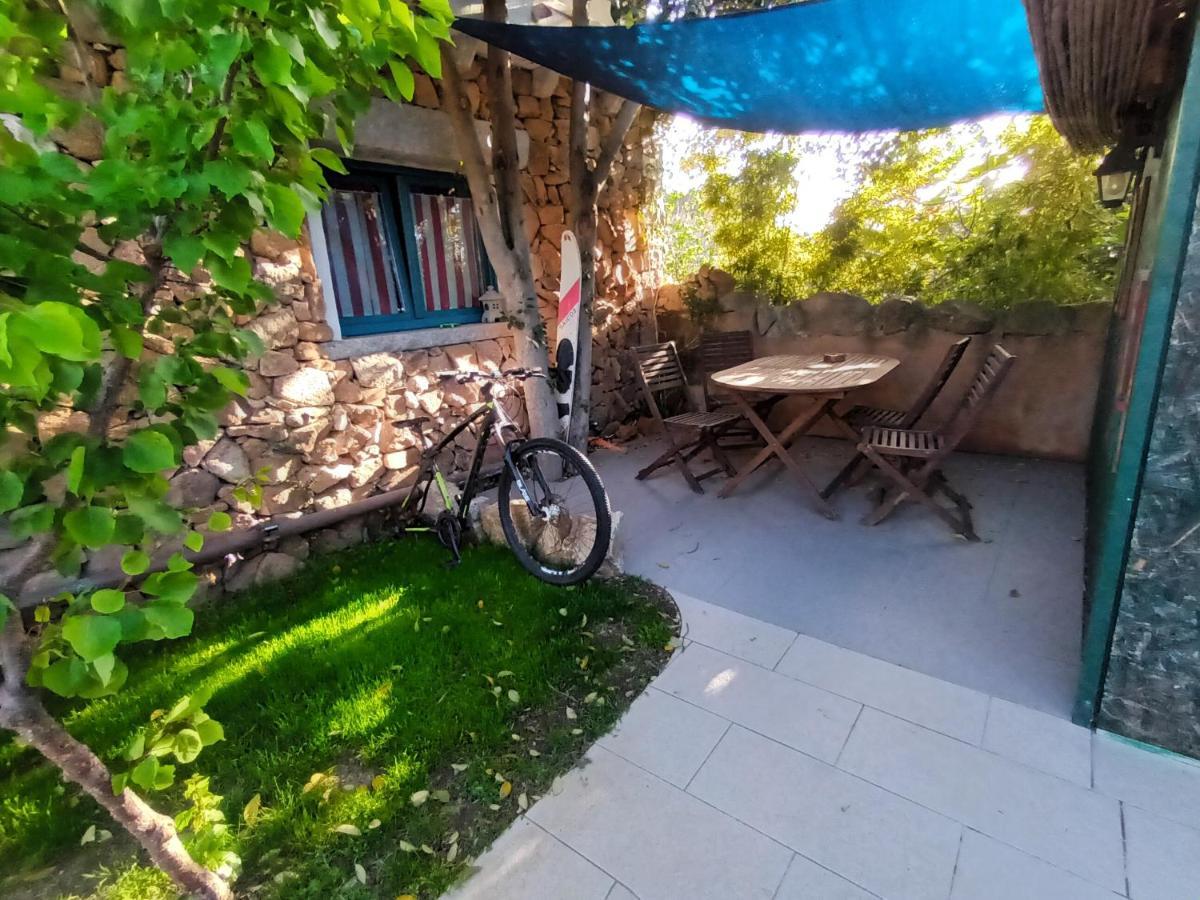 Portopollo Surfhouse Barrabisa Dış mekan fotoğraf