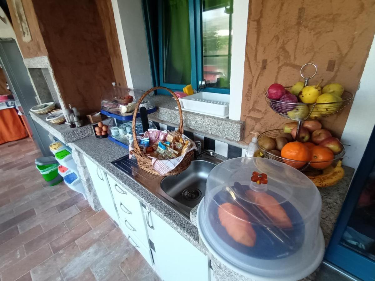 Portopollo Surfhouse Barrabisa Dış mekan fotoğraf