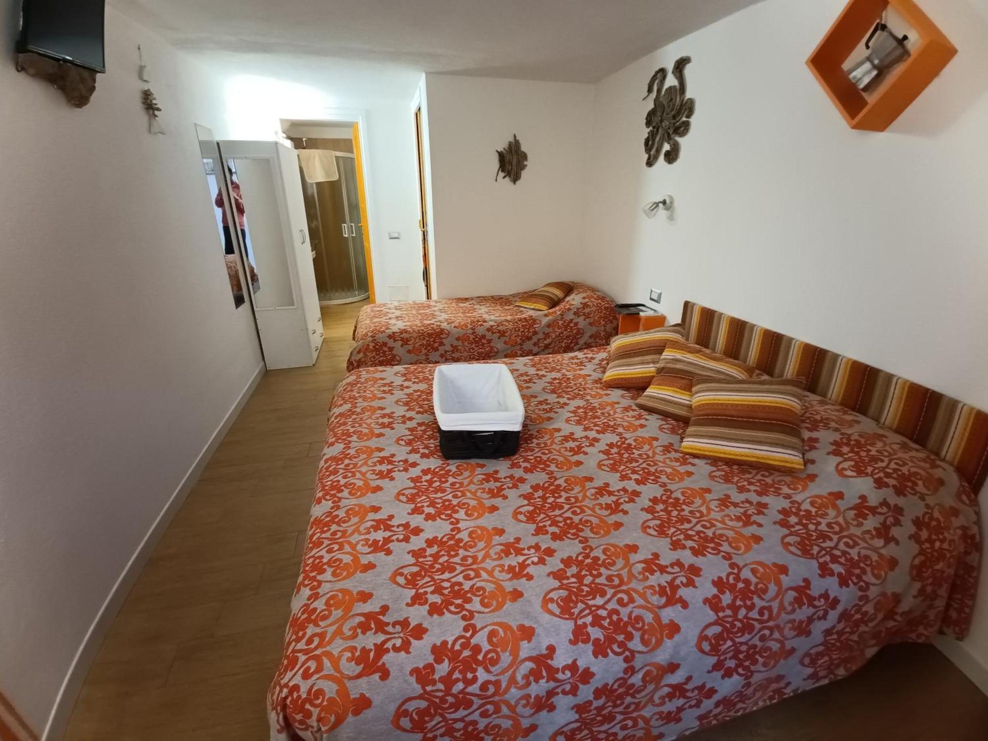Portopollo Surfhouse Barrabisa Dış mekan fotoğraf